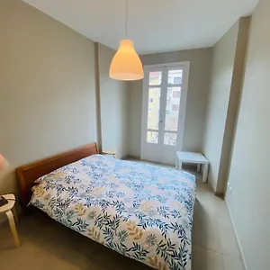 https://superbe-appartement-proche-du-port-de-nice.fr-provencehotel.com