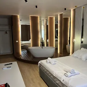 احجز هنا