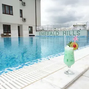 Emerald Hills ソゾポル